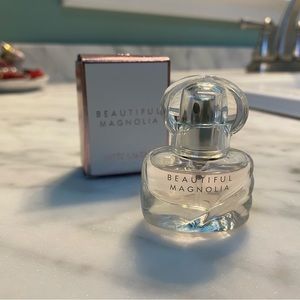 Beautiful Magnolia Eau de Parfum Spray by Estée Lauder .14 fl oz